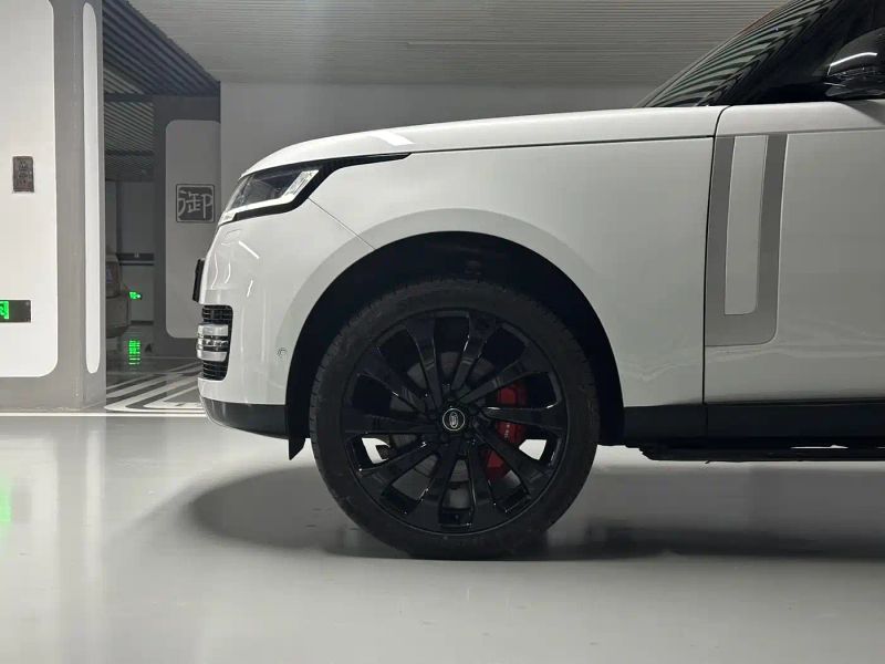Land_rover range-rover