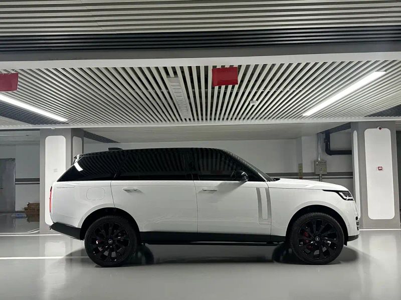 Land_rover range-rover