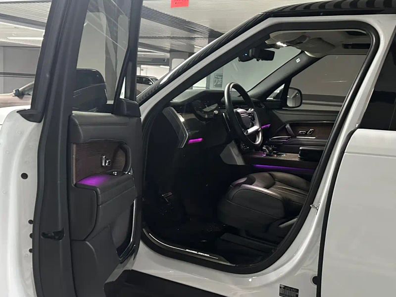 Land_rover range-rover