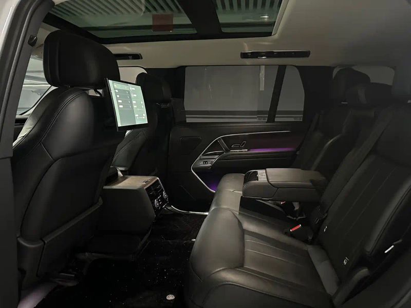 Land_rover range-rover