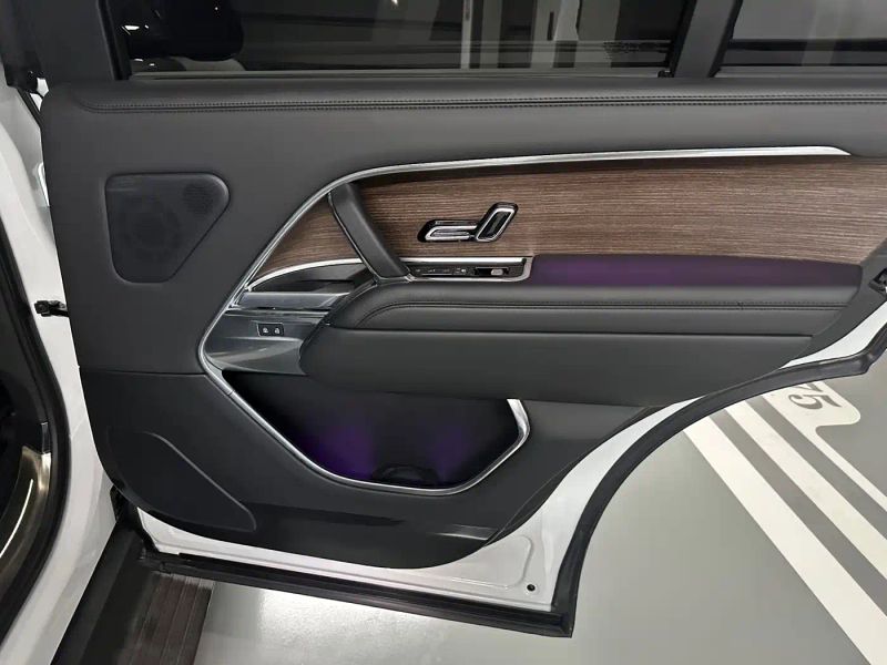 Land_rover range-rover