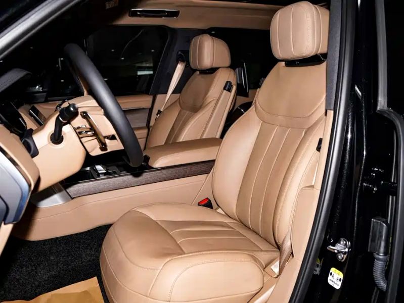 Land_rover range-rover