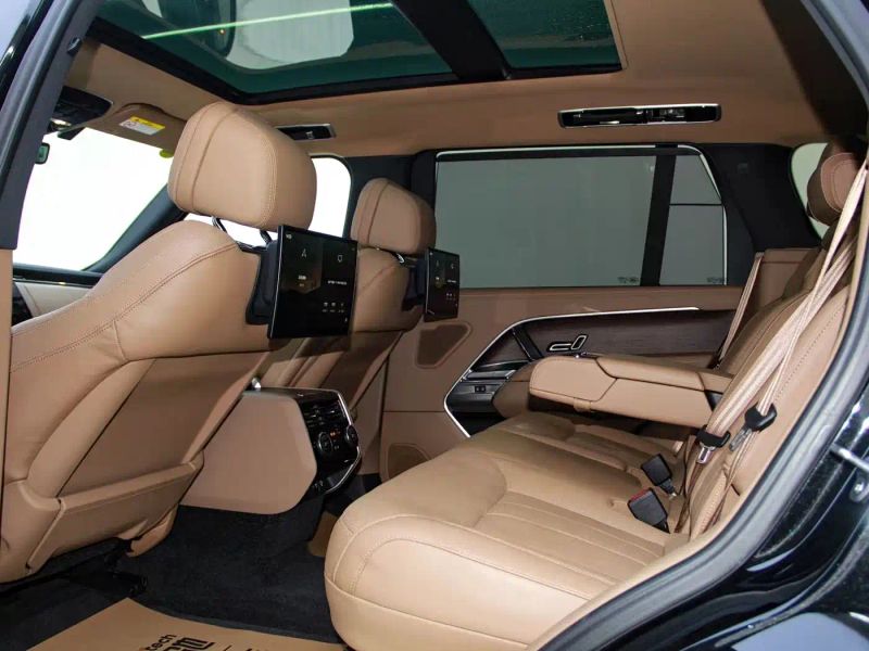 Land_rover range-rover