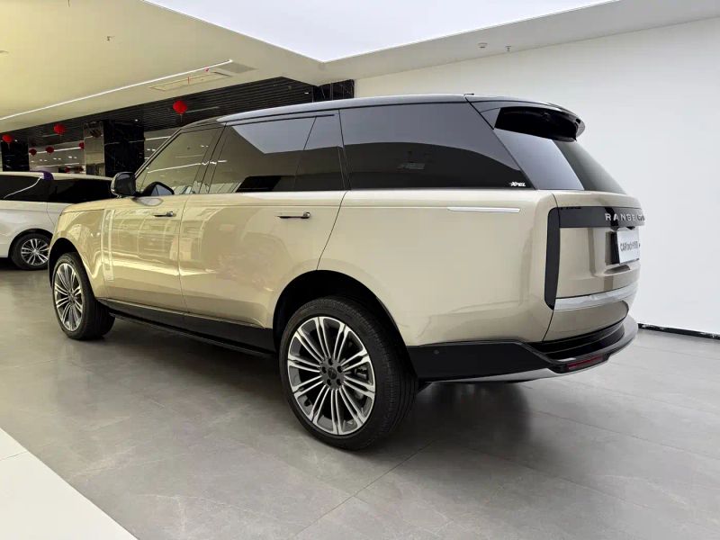 Land_rover range-rover