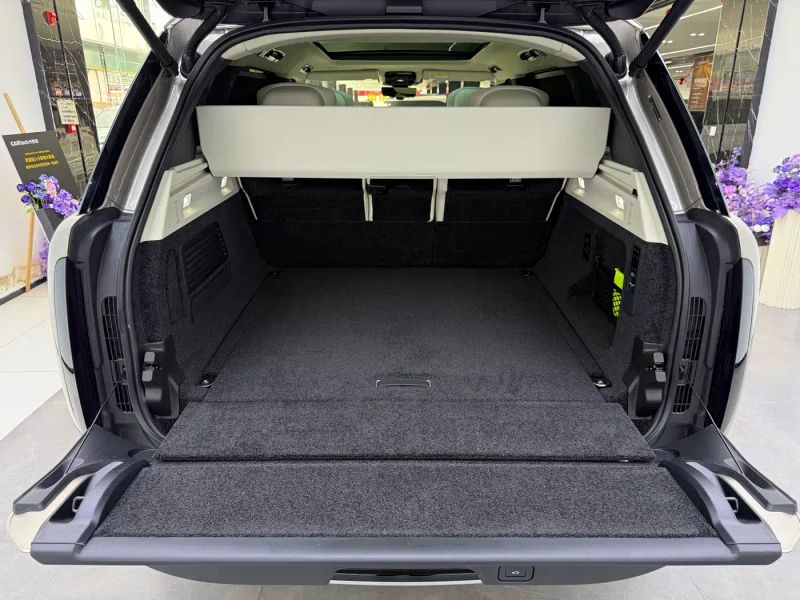 Land_rover range-rover