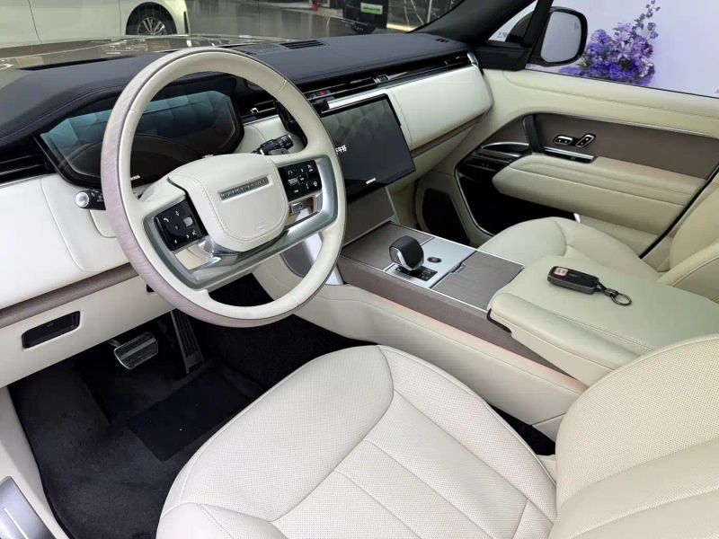 Land_rover range-rover