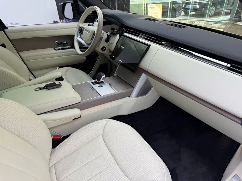 Land_rover range-rover