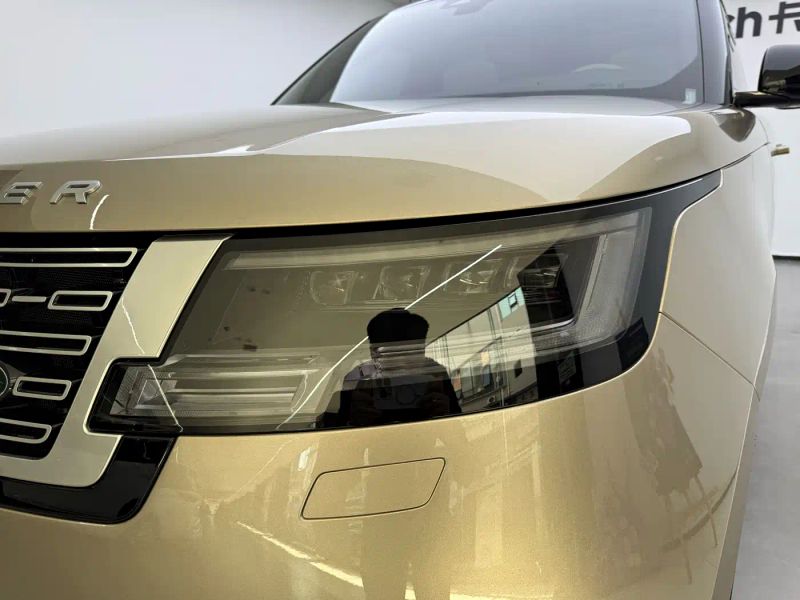 Land_rover range-rover