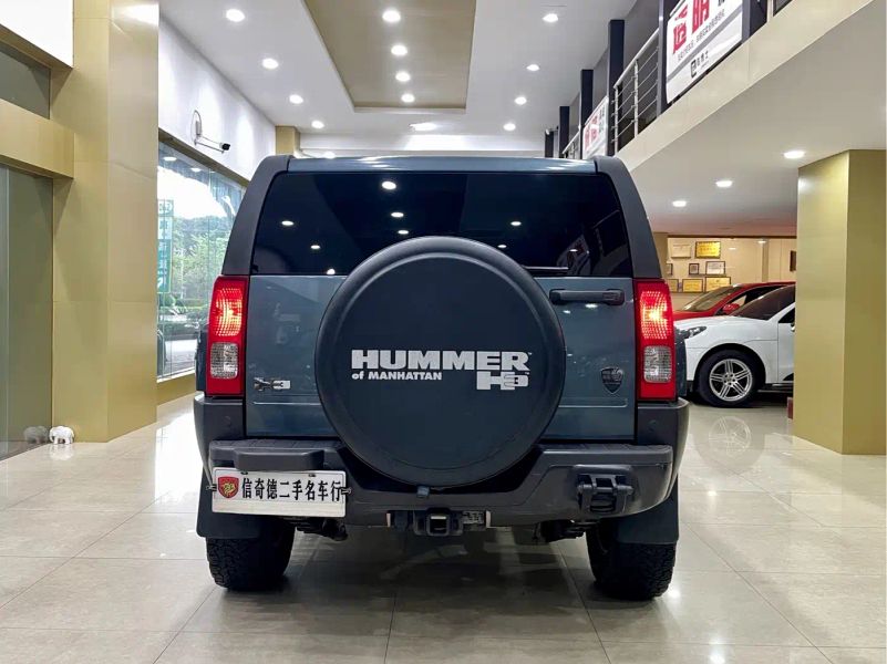 Hummer H3