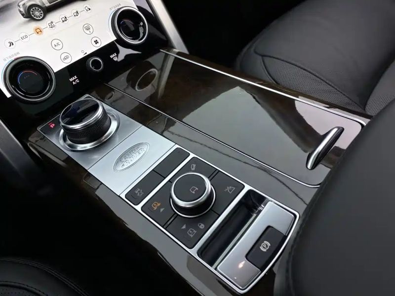 Land_rover range-rover
