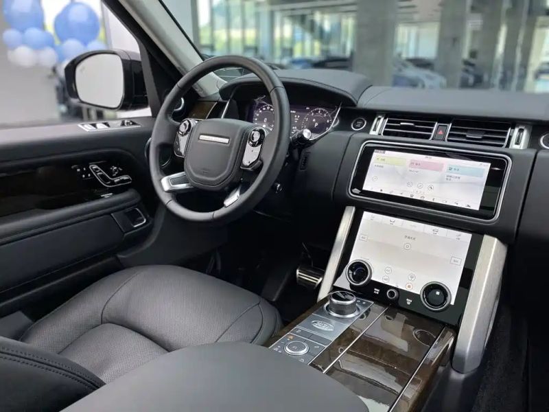 Land_rover range-rover