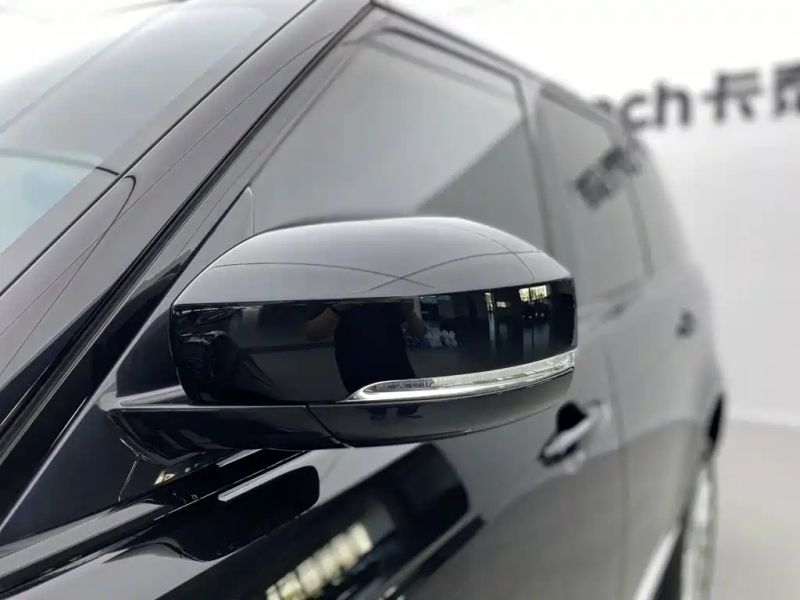 Land_rover range-rover
