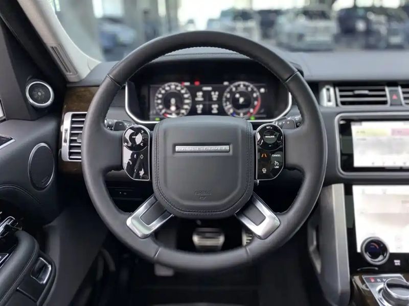 Land_rover range-rover