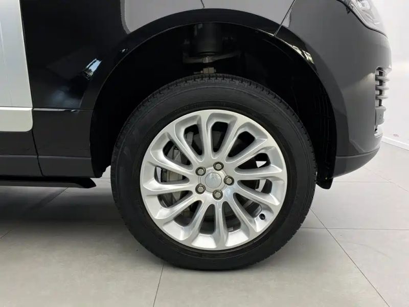 Land_rover range-rover