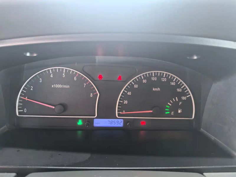 shuai-ke minivan