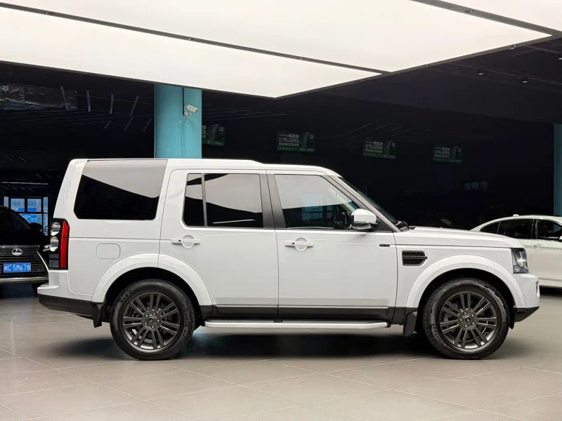 Land_rover land_rover