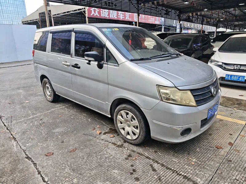 shuai-ke minivan