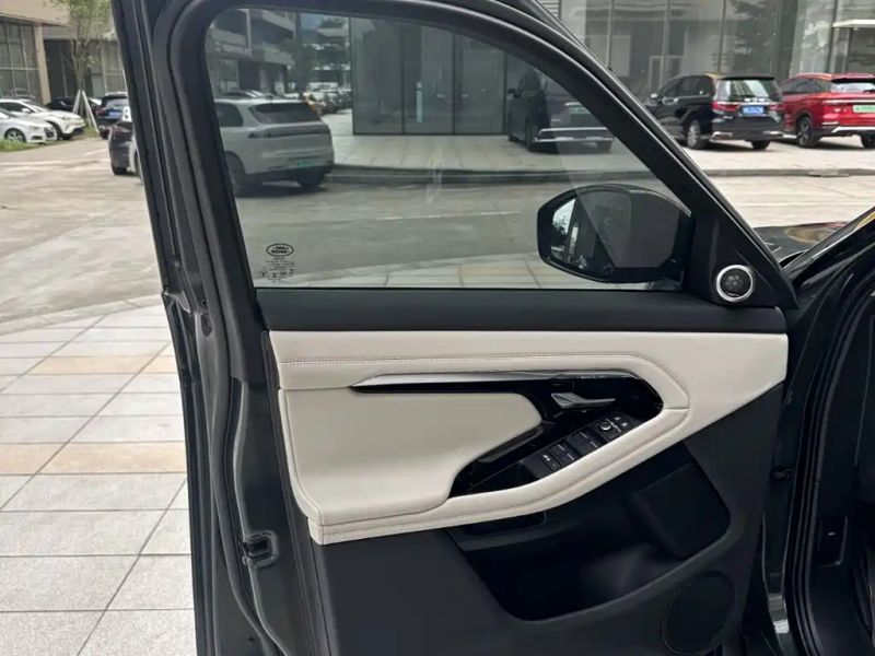 Land_rover evoque
