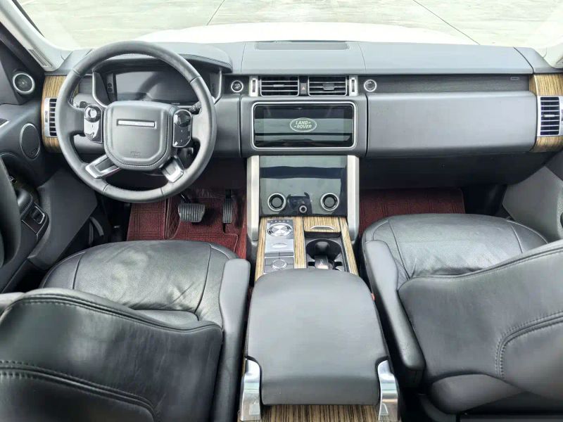 Land_rover range-rover