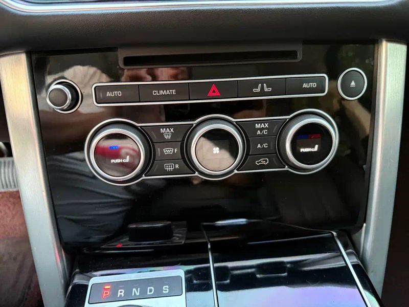 Land_rover range-rover