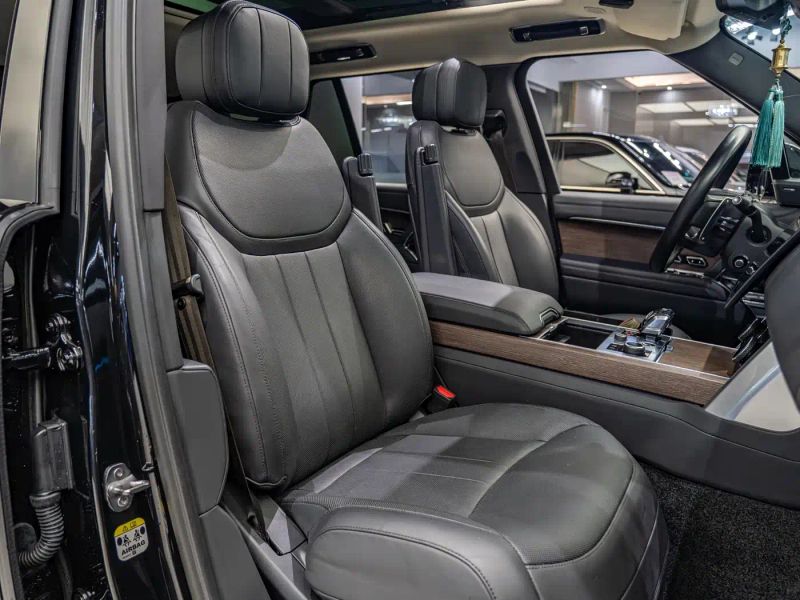 Land_rover range-rover