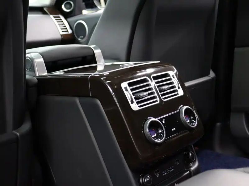Land_rover range-rover