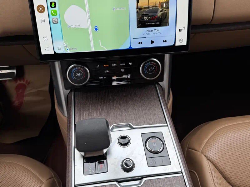 Land_rover range-rover