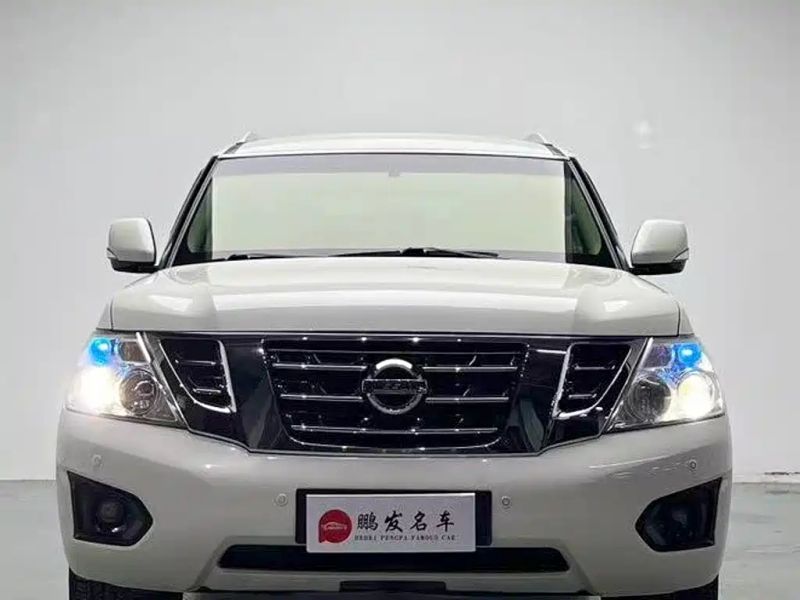 Nissan y62