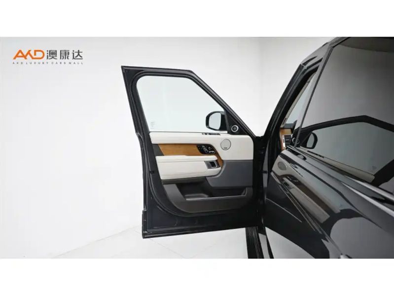Land_rover range-rover
