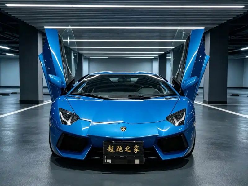 Lamborghini supercar