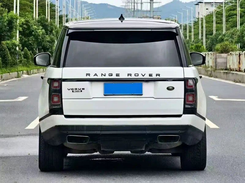 Land_rover range-rover