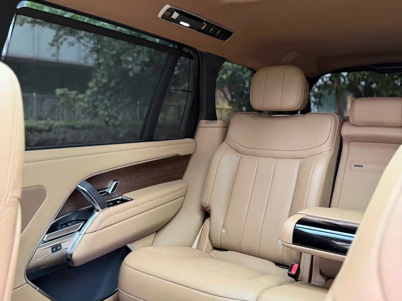 Land_rover range-rover