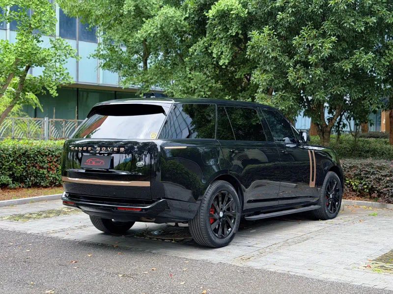 Land_rover range-rover