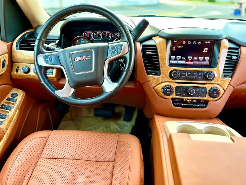 Hummer yukon