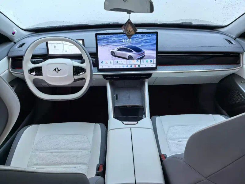 eπ sedan