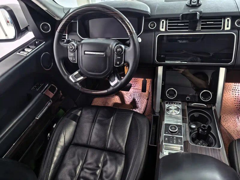 Land_rover range-rover