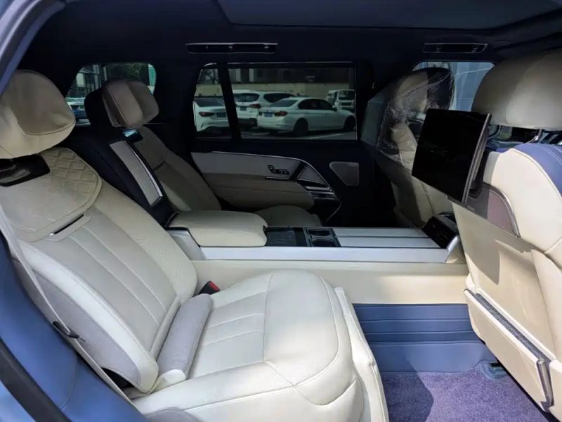 Land_rover range-rover