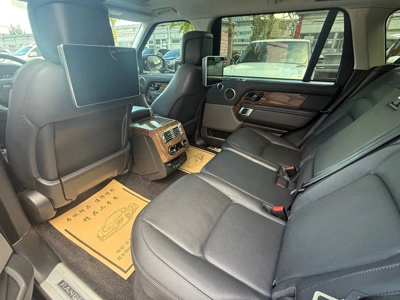 Land_rover range-rover