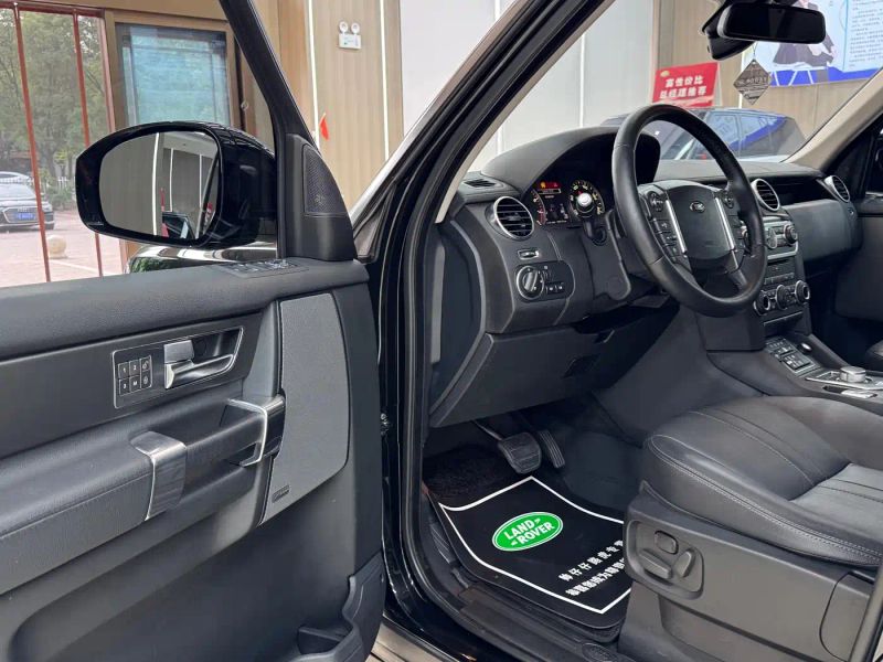 Land_rover land_rover