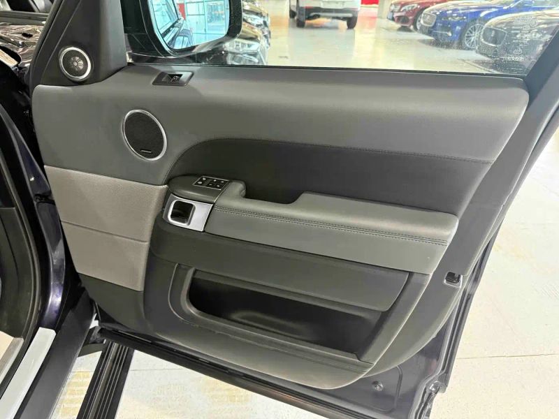 Land_rover sport