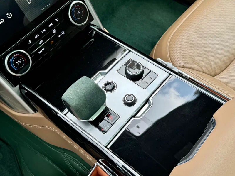 Land_rover range-rover
