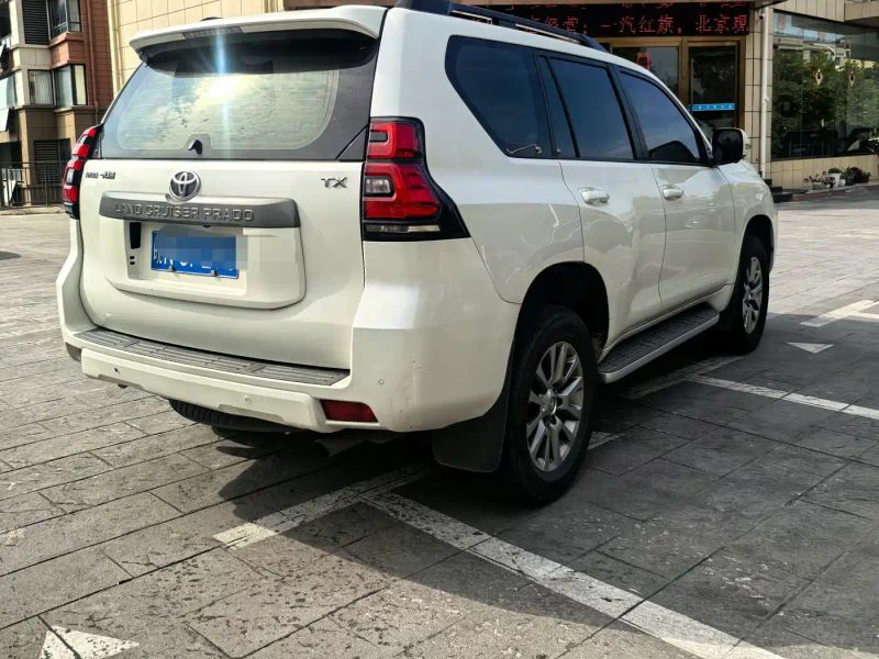 alphard prado