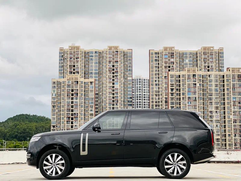Land_rover range-rover