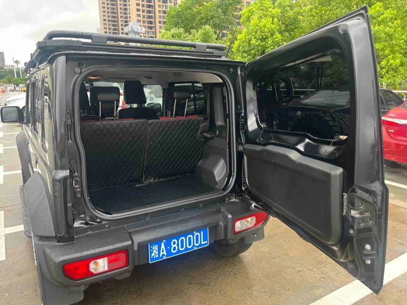 jimny suv