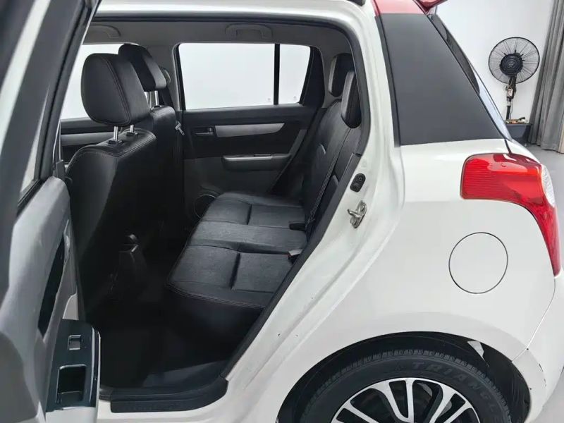 jimny yuyan