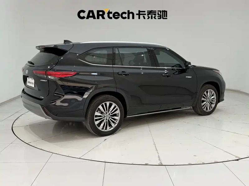 alphard highlander
