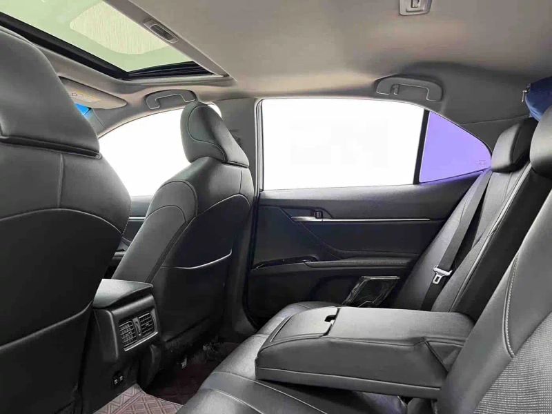 alphard camry
