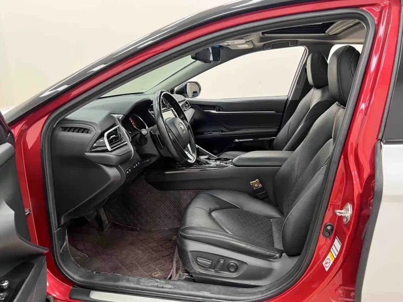 alphard camry
