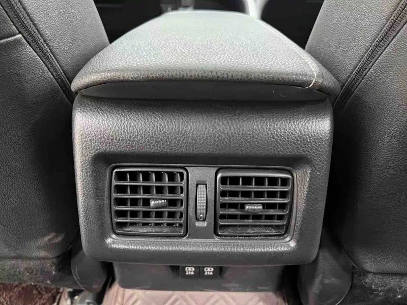 alphard camry