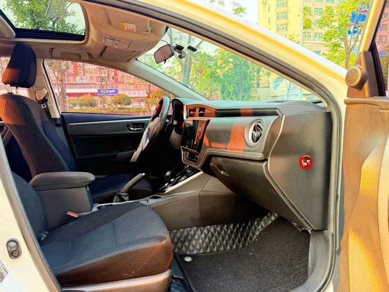 alphard corolla
